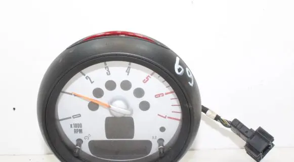 Mini Cooper Countryman R60 Speedometer (instrument cluster) 9283580