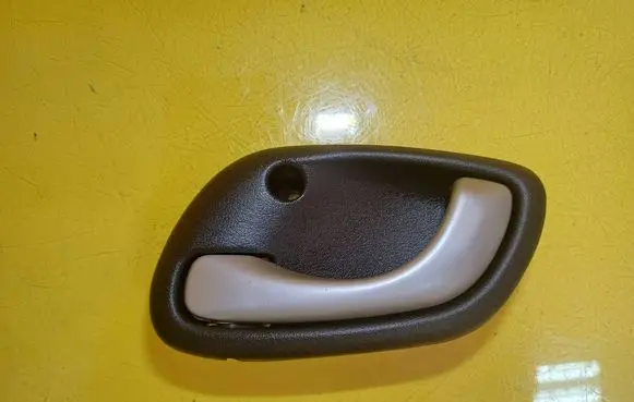 Opel Agila A Front door interior handle