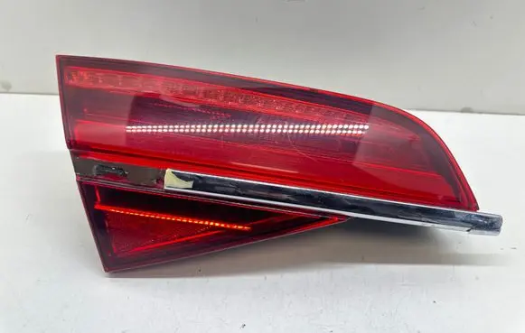 Audi A8 S8 D4 4H Tailgate rear/tail lights 4H0945093H