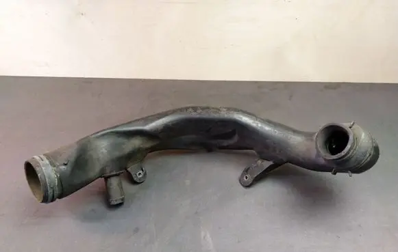 Volkswagen Golf IV Intercooler hose/pipe 1J0129654AC