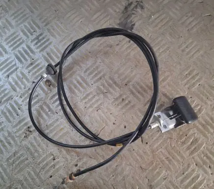 Mitsubishi Lancer VIII Engine bonnet/hood lock release cable 