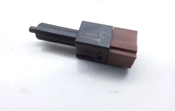 Nissan Primera Brake pedal sensor switch