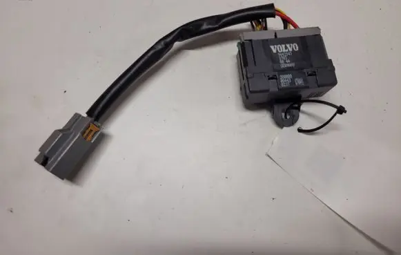 Volvo V70 Seat heating relay 9442947