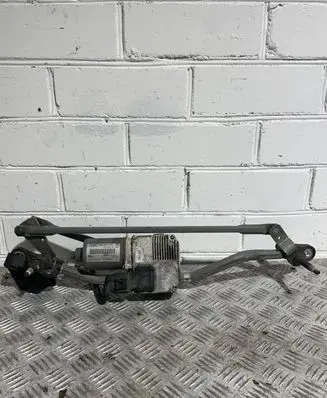 Audi A4 S4 B8 8K Front wiper linkage and motor 8K2955119A 8J2955119