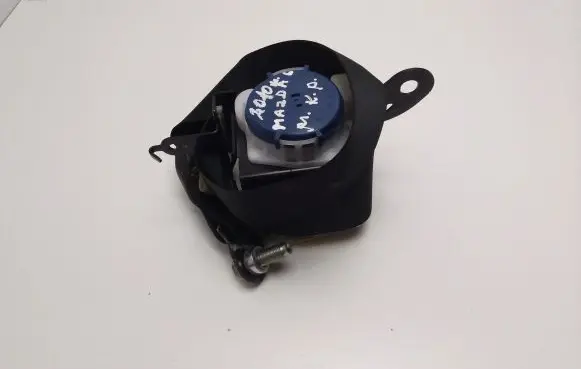 Mazda 6 Front seatbelt