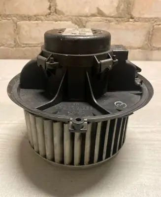 Alfa Romeo 147 Heater fan/blower 52488448 LO73A35LHD