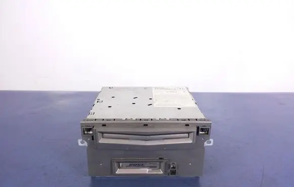 Nissan Maxima A34 Radio/CD/DVD/GPS head unit PN-2532D