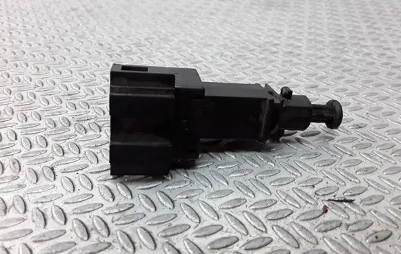Brake pedal sensor switch