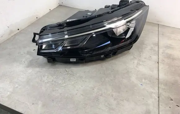 Volkswagen PASSAT B9 Headlight/headlamp 3J1941029 8990VR4AAH62 LA54384