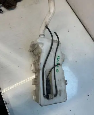 Suzuki Swift I Windshield washer fluid reservoir/tank A4548600060 A4548600160 MN105384