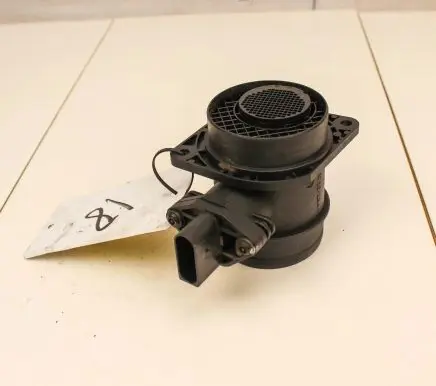 Volkswagen Golf VI Mass air flow meter 0281002531