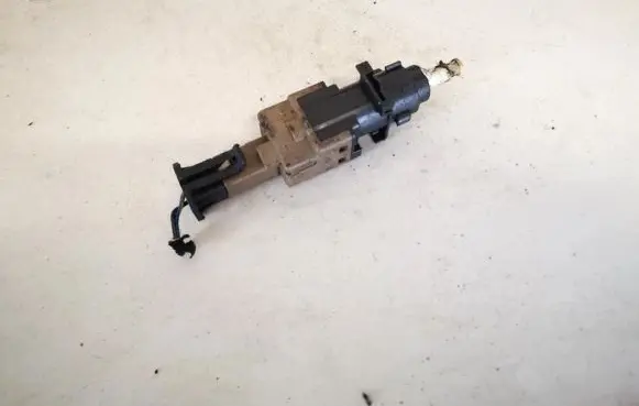 Alfa Romeo 147 Brake pedal sensor switch 46840511