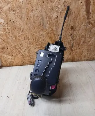 Chrysler Pacifica Gear shifter/selector 04683981AB
