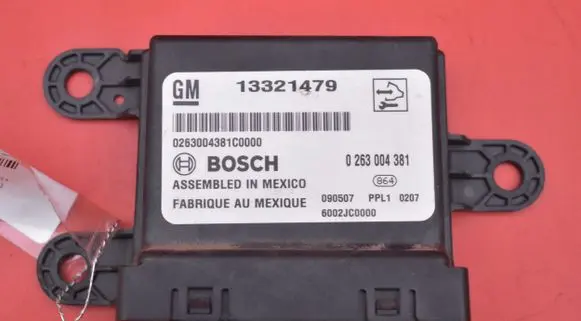 Opel Insignia A Engine control unit/module ECU 13321479