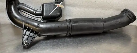 Intercooler hose/pipe