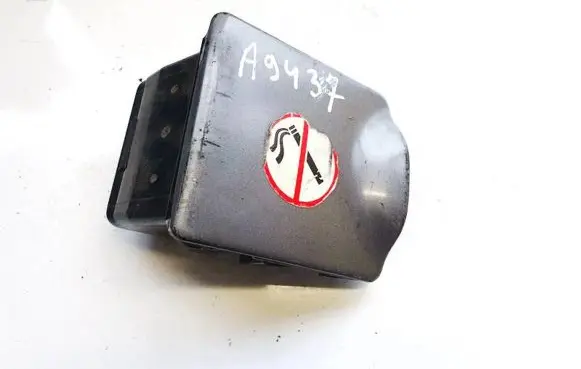 Mitsubishi Lancer Car ashtray mr506450 2913-216