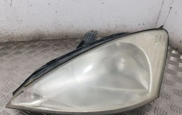Ford Focus Headlight/headlamp 01296538 304311144
