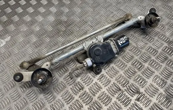 Nissan X-Trail T32 Front wiper linkage and motor 288104CC0A