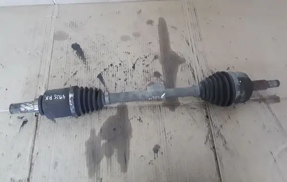 Renault Scenic III - Grand scenic III Front driveshaft 8200847584