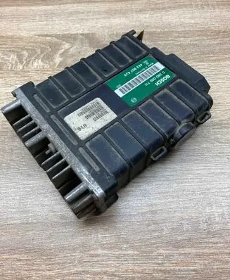 Audi 80 90 S2 B4 Engine control unit/module ECU 443907403 0280000711