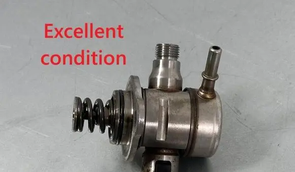Skoda Octavia Mk3 (5E) Fuel injection high pressure pump 05E127027