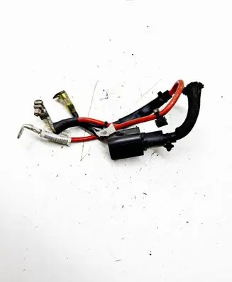 Volkswagen PASSAT B8 Positive cable (battery) 5Q0971228K