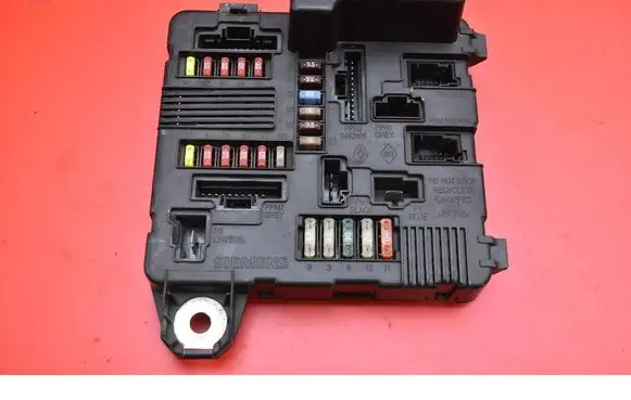 Fuse box set