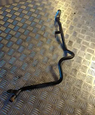 Audi A8 S8 D3 4E Engine coolant pipe/hose 4E0121399H
