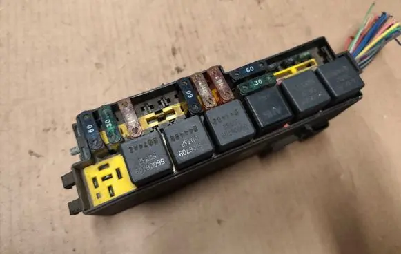 Fuse box set