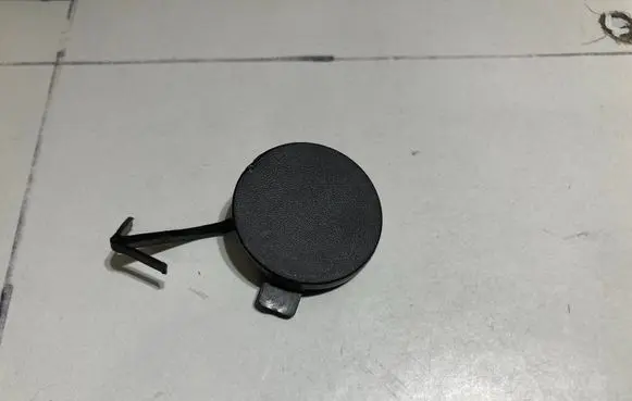 Mazda CX-5 Front tow hook cap/cover CE1950M32