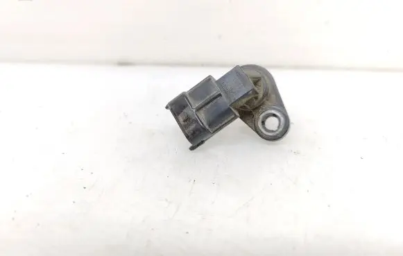 Volvo S60 Camshaft position sensor BM5112K073