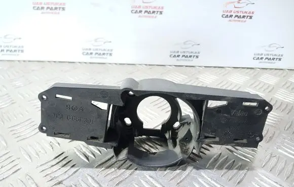 Steering wheel column trim
