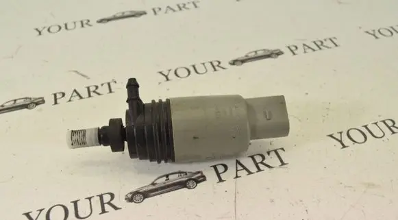 BMW 5 E60 E61 Windscreen/windshield washer pump 6934159