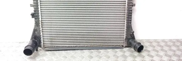 Volkswagen Caddy Intercooler radiator 1K0145803BM