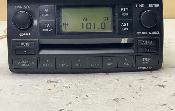 Toyota Corolla E120 E130 Radio/CD/DVD/GPS head unit 8612012880 54065 CQTS7471A
