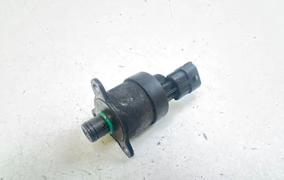 Ford Focus Fuel pressure sensor 0928400575 04501