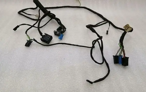 Mercedes-Benz G W461 W463 1st Gen Rear door wiring loom A4638204204