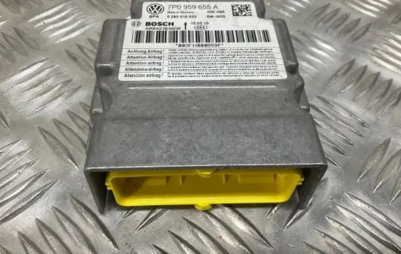 Volkswagen Touareg II Airbag control unit/module 7P0959655A