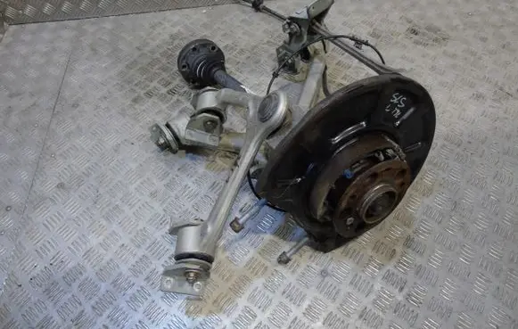Mercedes-Benz SLS AMG Rear wheel hub A1973501600A197070