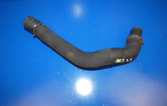 Jaguar XJ X351 Engine coolant pipe/hose 9X238B273BB