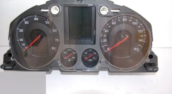 Volkswagen PASSAT B6 Speedometer (instrument cluster) 3C0920971A