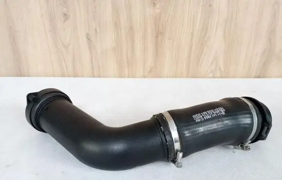 Mercedes-Benz SLK R170 Intercooler hose/pipe 1111410904 A1111410904