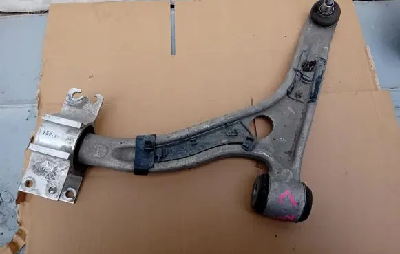 Mercedes-Benz A W176 Front control arm
