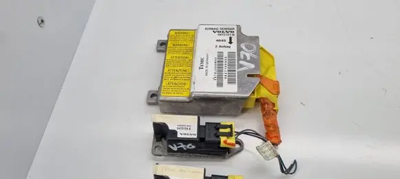 Volvo S70 V70 V70 XC Airbag control unit/module 9472727D 9472729B