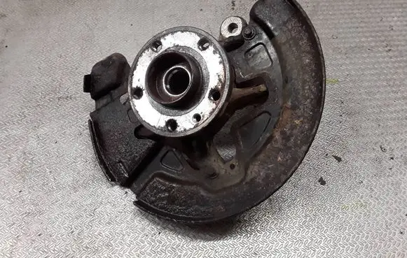 Volvo V60 Front wheel hub spindle knuckle 