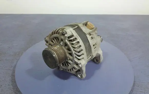 Infiniti QX70 S51 Generator/alternator 231001BN1A