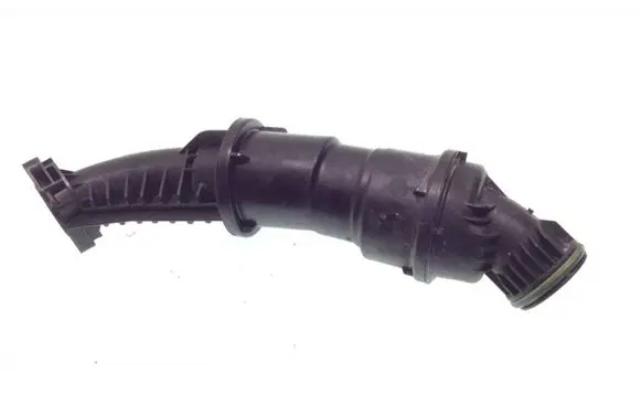 Volvo XC90 Turbo air intake inlet pipe/hose 31331636