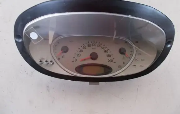 Lancia Y 840 Speedometer (instrument cluster) 503000230