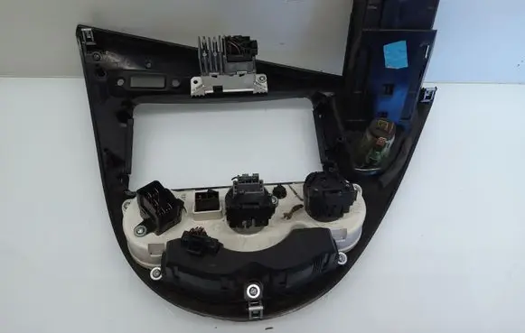 Ford Focus Climate control unit 98ABA047A04