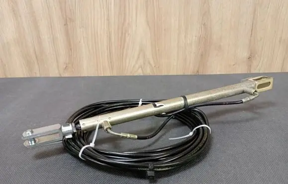 Mercedes-Benz SLK R170 Convertible roof line/pipe/hose 1708000372 A1708000372